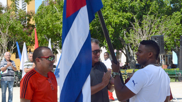 Softbol, abanderamiento