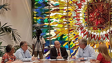 Programa Mesa Redonda