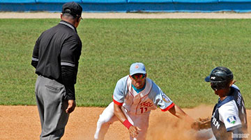 Juego de béisbol