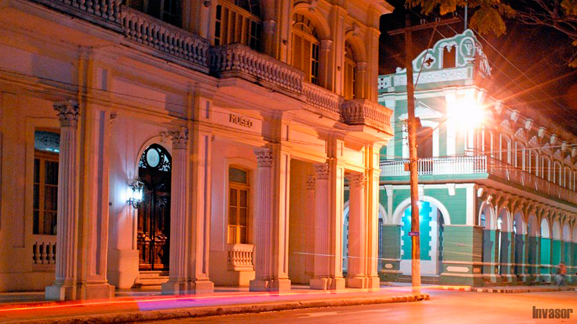 Museo de Artes Decorátivas, fachada