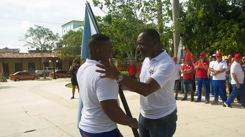 Primer Secretario del PCC en Ciego de Ávila, abanderamiento del equipo de béisbol