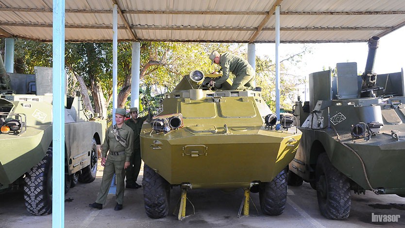 Jóvenes en el servicio militar