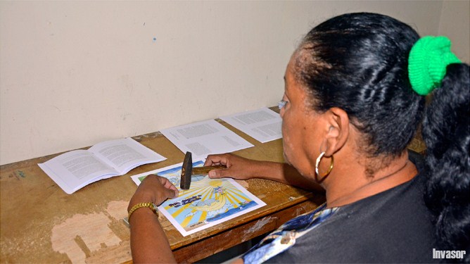 Mujer, libro