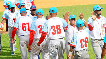 Juego de béisbol