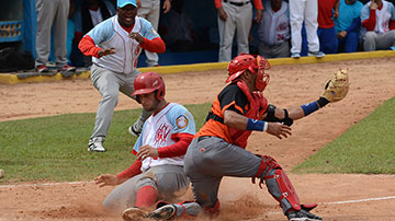 Juego de béisbol