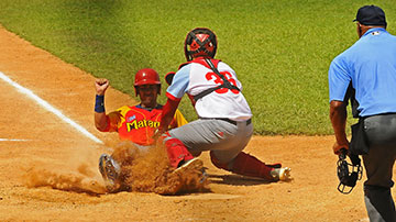 Juego de béisbol