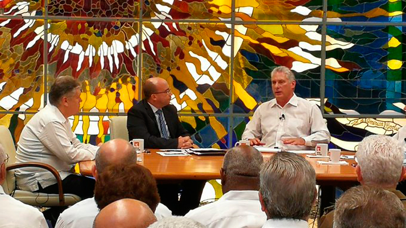 Miguel Díaz-Canel en la Mesa Redonda