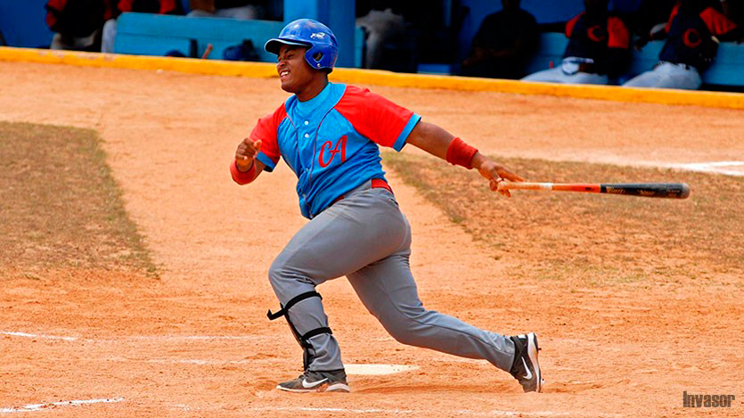 Yudiel González, béisbol