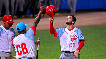 Juego de béisbol