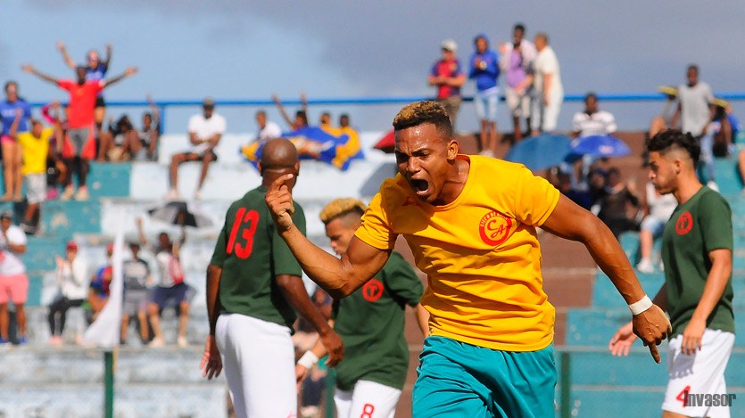 Juego de fútbol