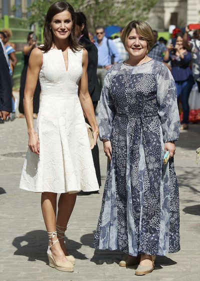 Lis y la reina de España