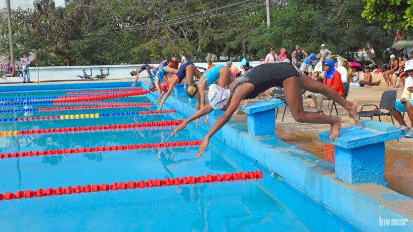 Competencia de natación