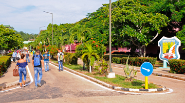 Universidad Máximo Gómez Báez