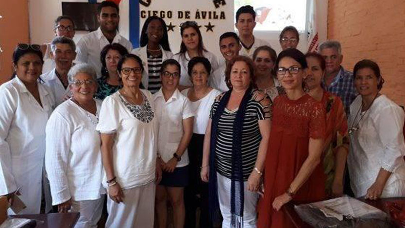 Personas reunidas