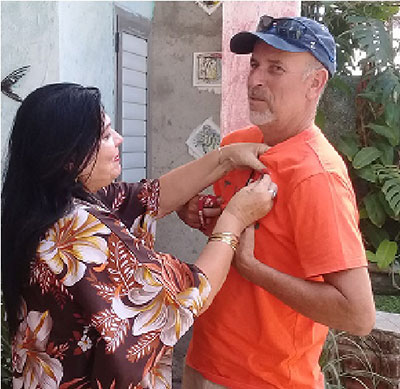 Cada homenajeado recibió con júbilo la distinción