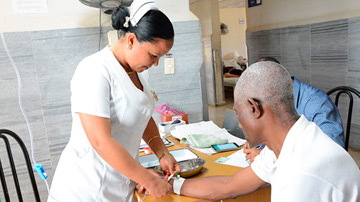 enfermera y paciente