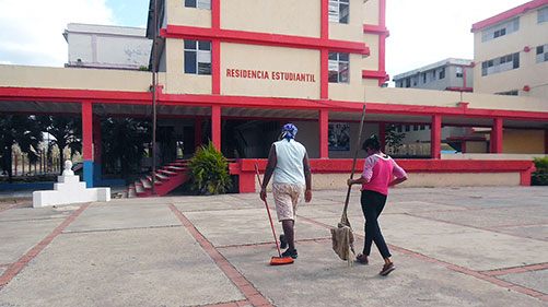  fachada escuela