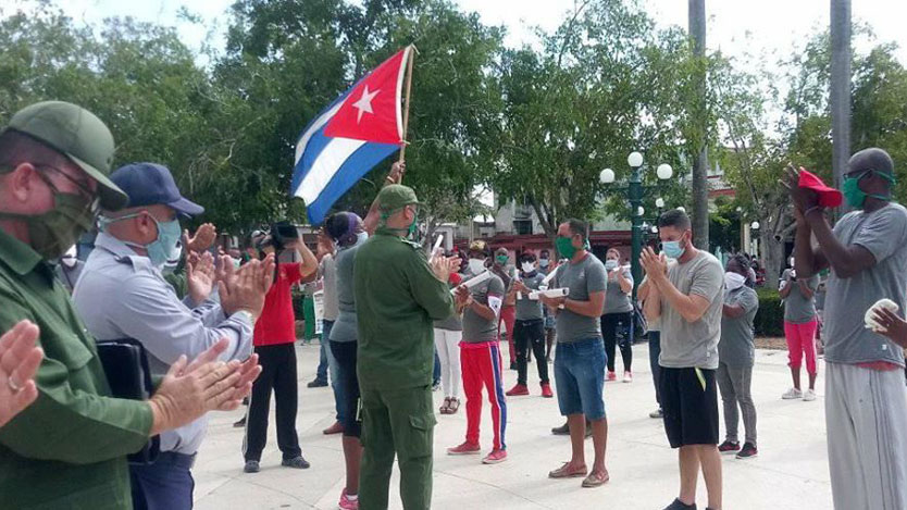 Personas reunidas