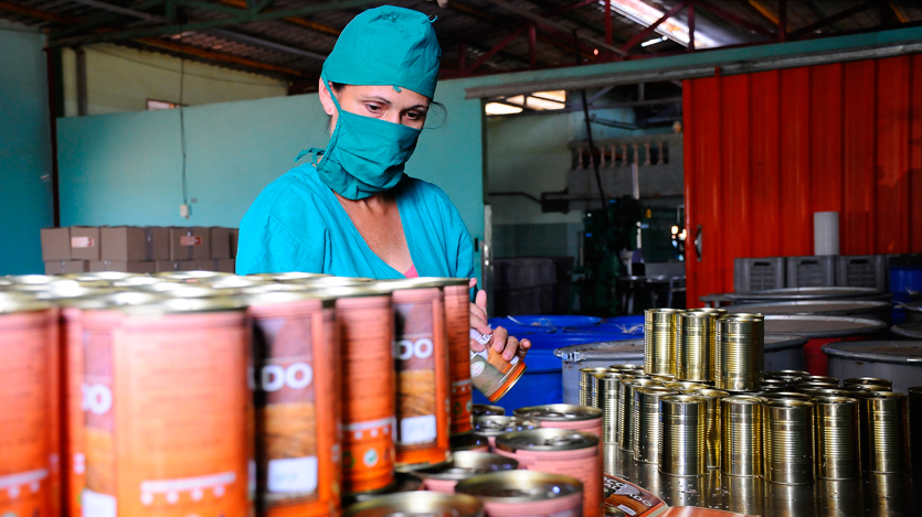 Trabajadora de la fábrica