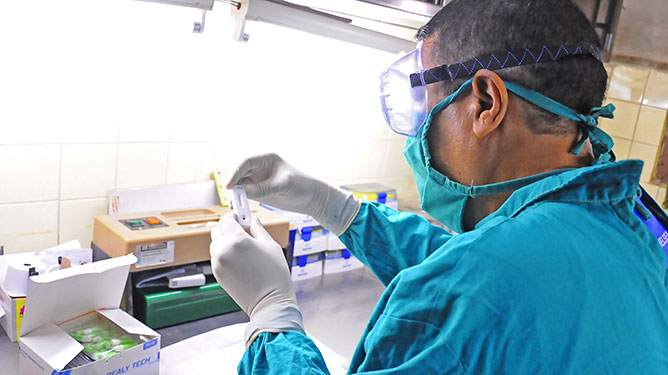  laboratorio test