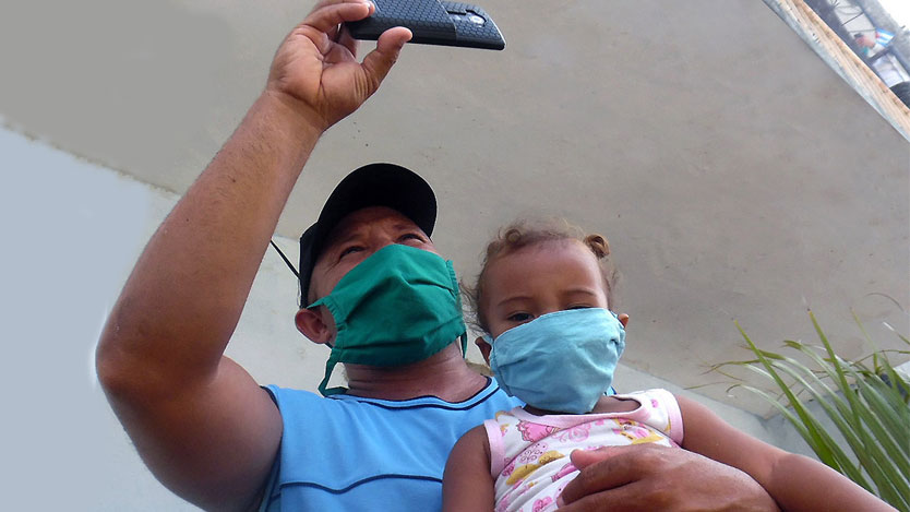 niña con su papá