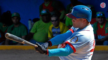 Humberto Morales 