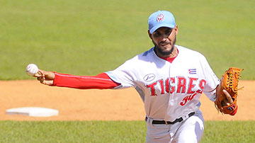 Luis Marrero 