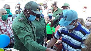 Inauguran policlínico