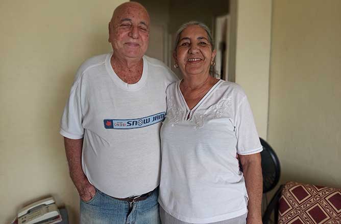  oney y esposa