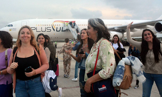  turistas argentinos