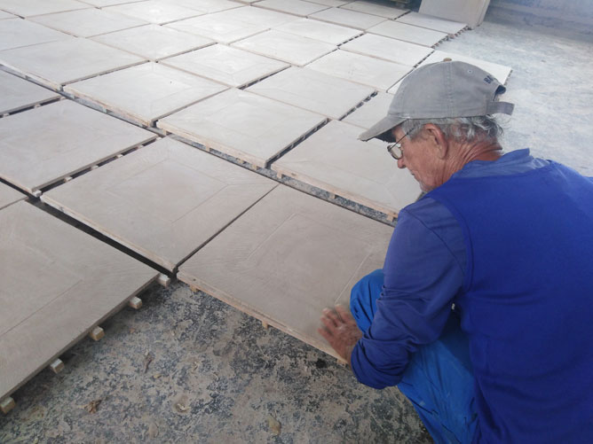 Avilmat 2 materiales venta a la población