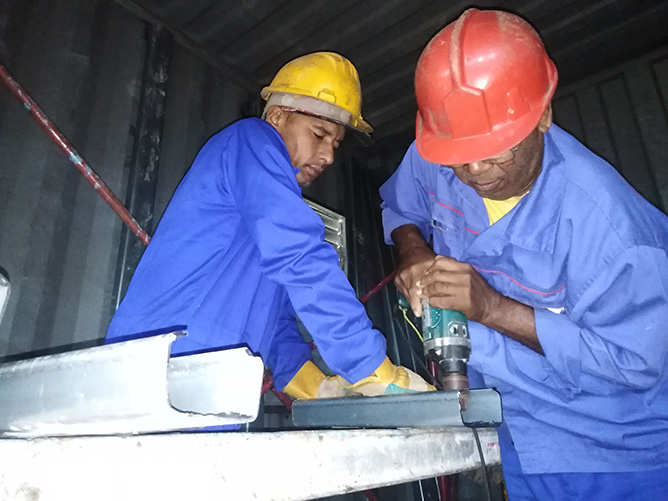 Menos con más foto 2